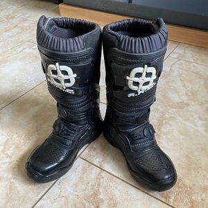 A.R.C youth dirt bike boots